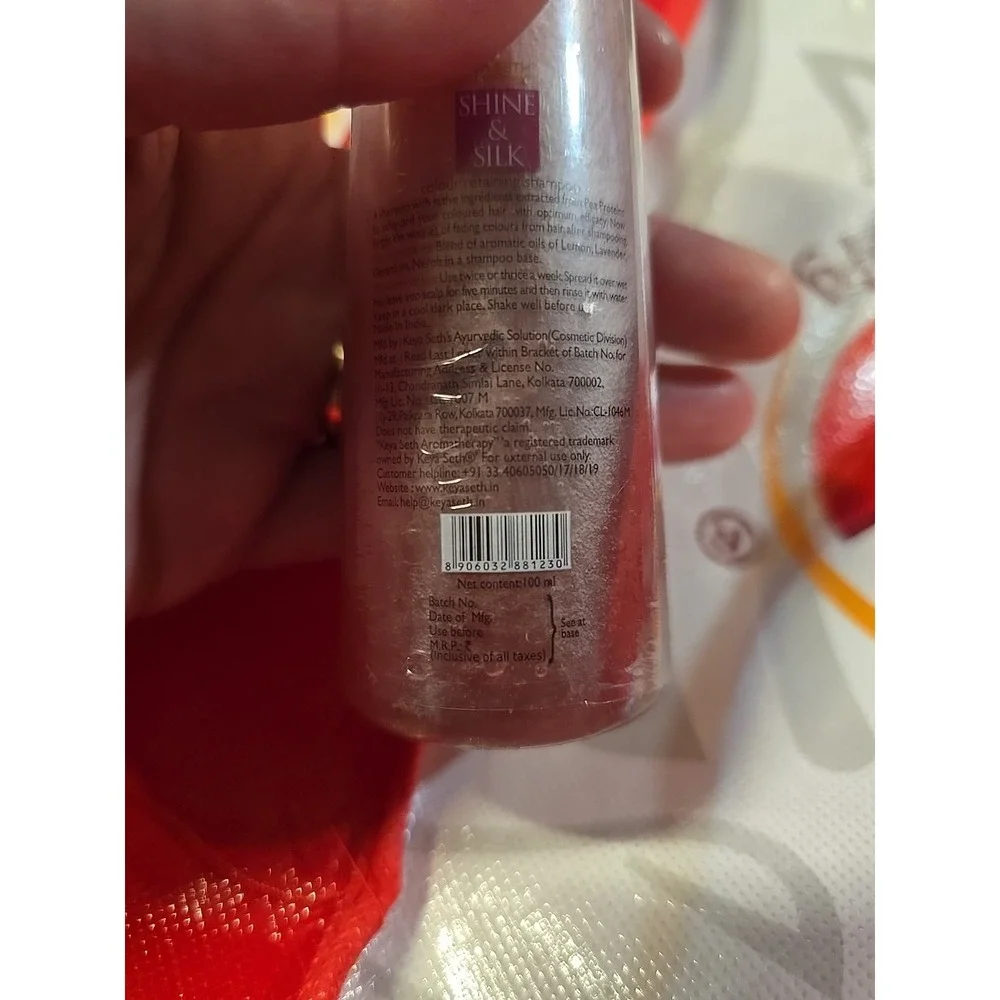 Shine & Silk Colour Retaining Shampoo 100ml by KEYA SETH AROMATHERAPY NIPS